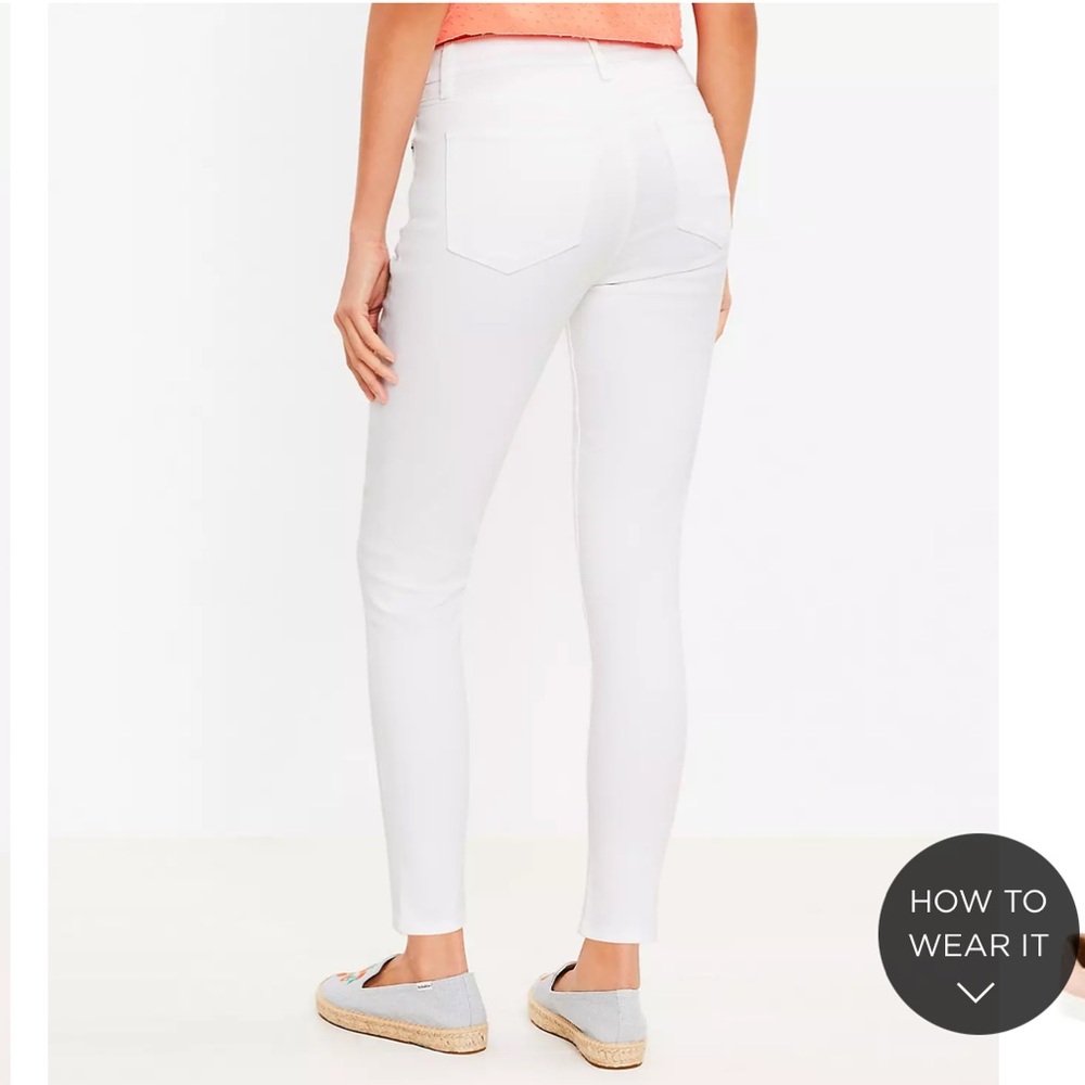 NWOT Loft Curvy White Skinny Jeans